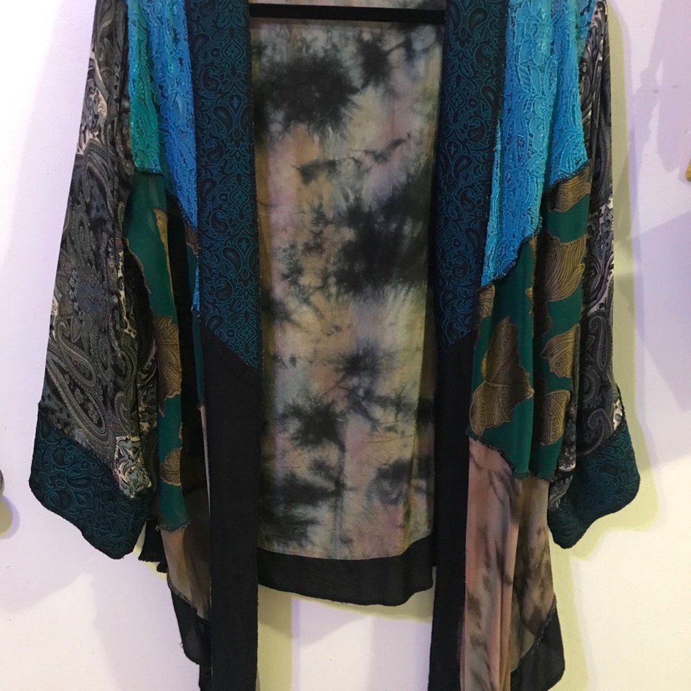 Tie dyed Shaw